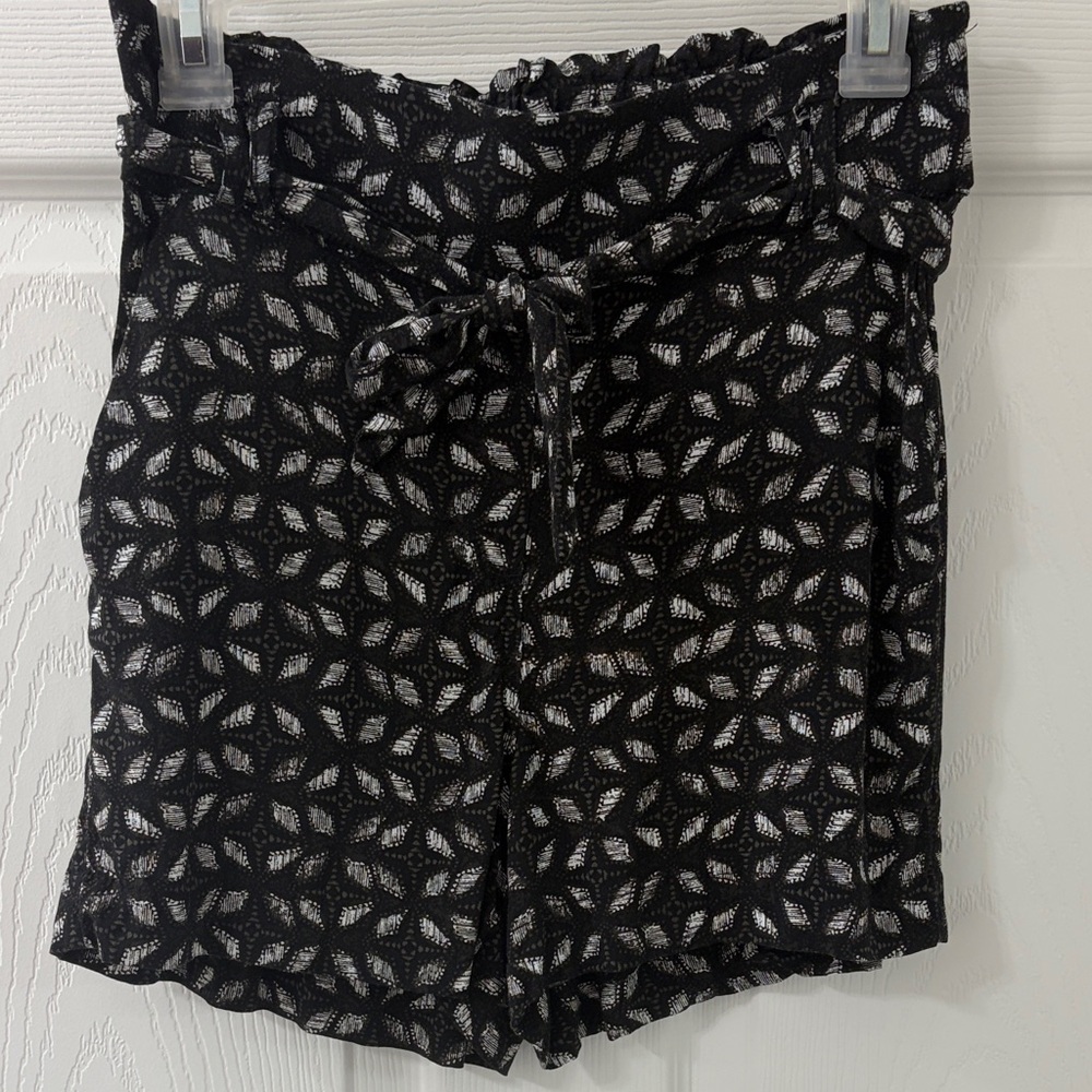 Maurices Black and white Shorts with Leaf Pattern